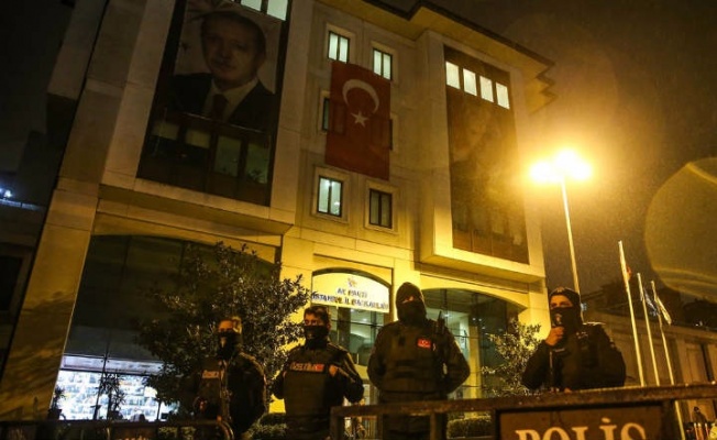 İstanbul Emniyet ve Akp Binasına Silahlı Saldırı