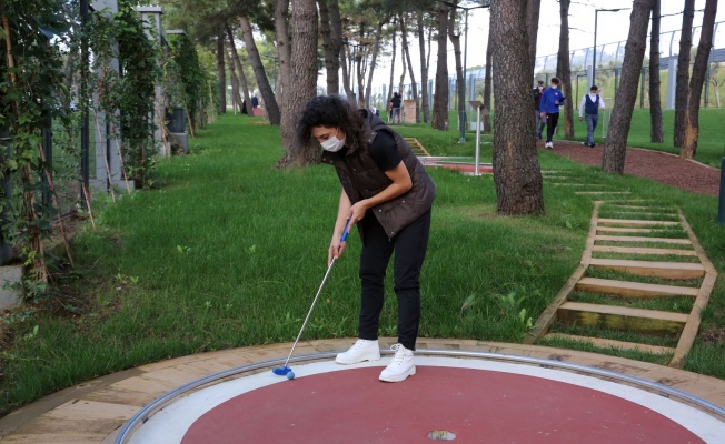 Ümraniye’de Mini Golf Turnuvası